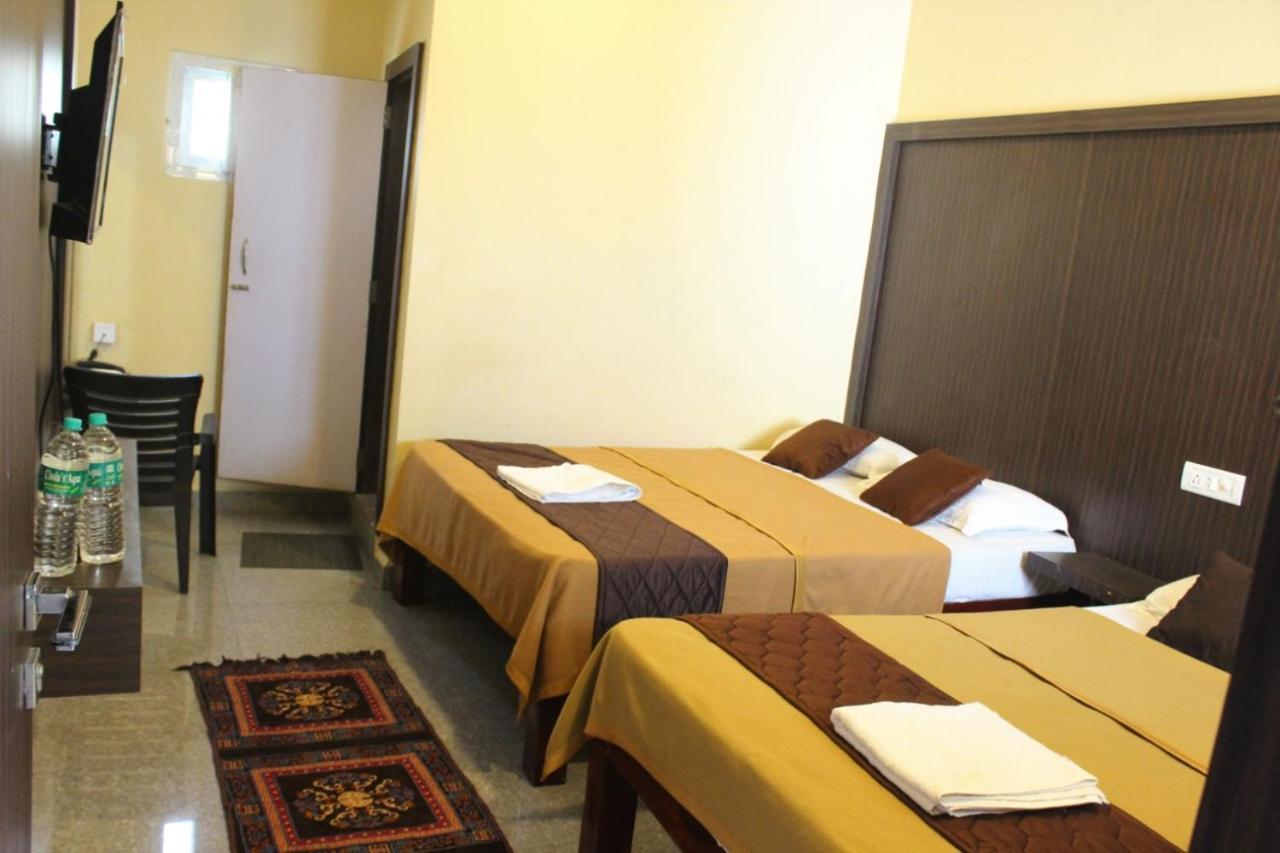 Gsr Residency Hotell Kanchipuram Eksteriør bilde