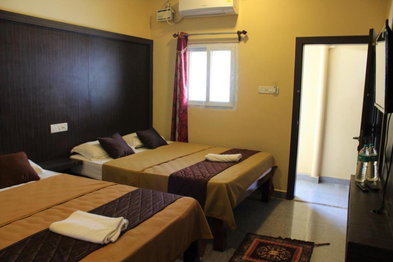 Gsr Residency Hotell Kanchipuram Eksteriør bilde