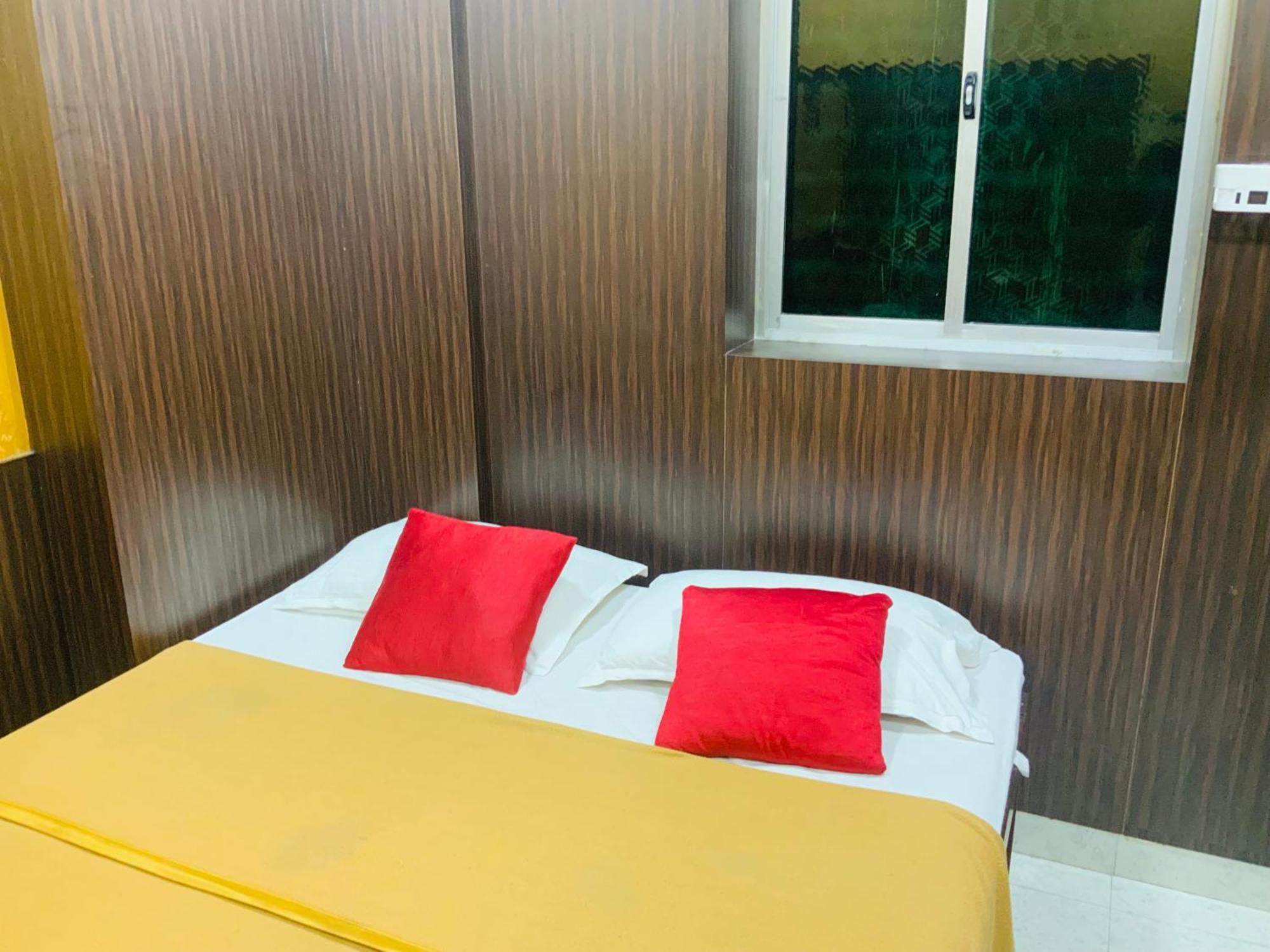 Gsr Residency Hotell Kanchipuram Eksteriør bilde